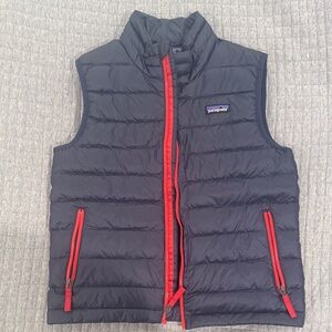 Patagonia Navy Puffer Vest with Red Trim - Boys size M (10)